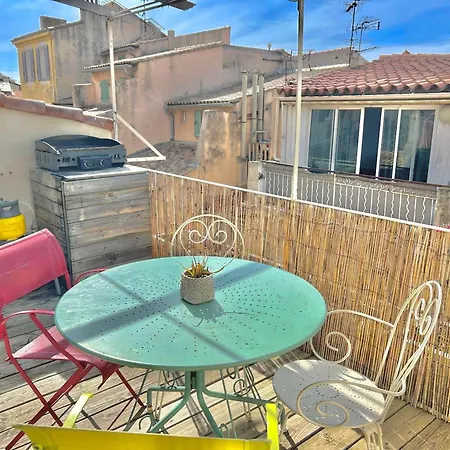 Appartamento Le Panier - Joli Duplex Centre Historique Avec Grande Terrasse Et Balneo Proche Vieux Port Marsiglia